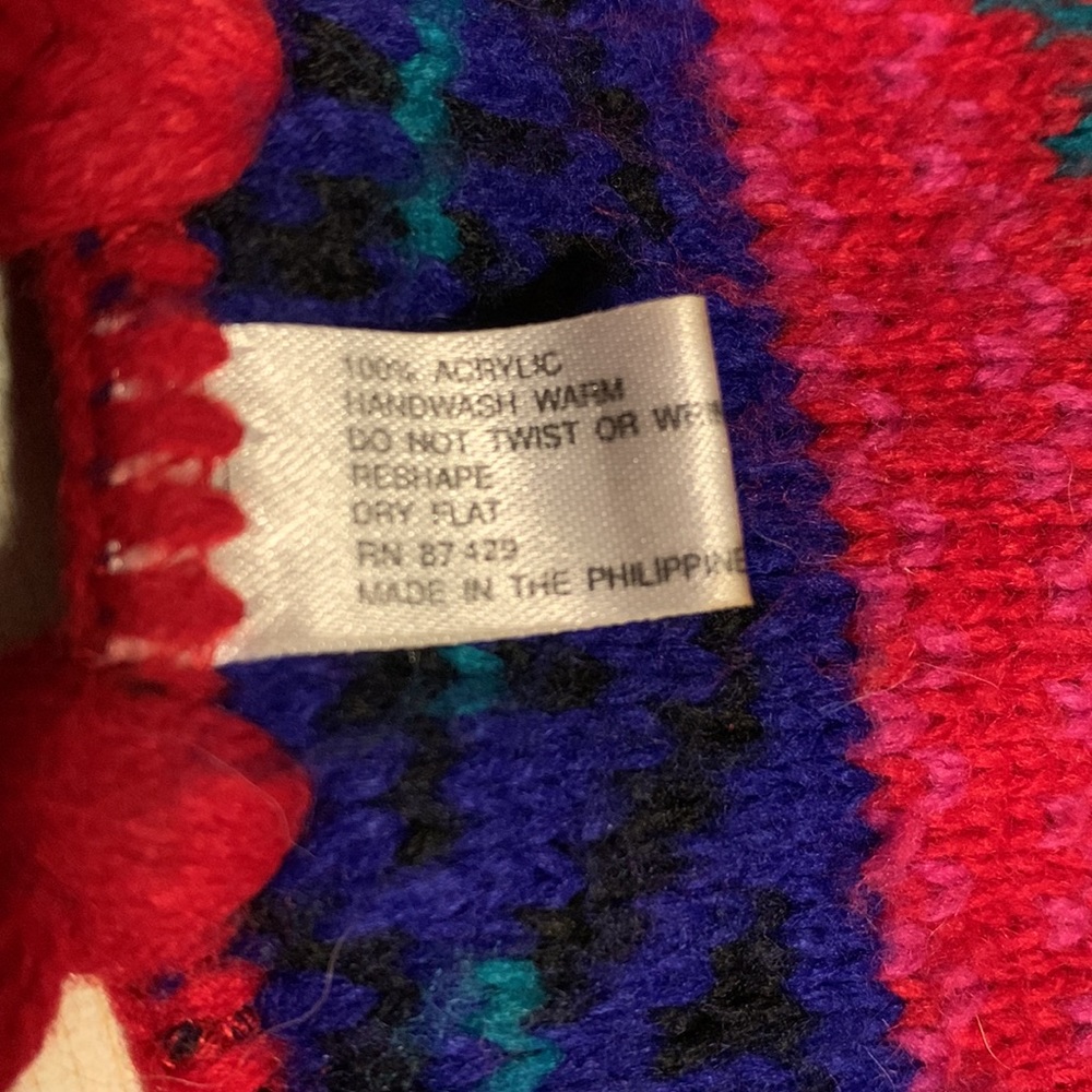 Colorful Winter Fringed Scarf - Picture 4 of 4